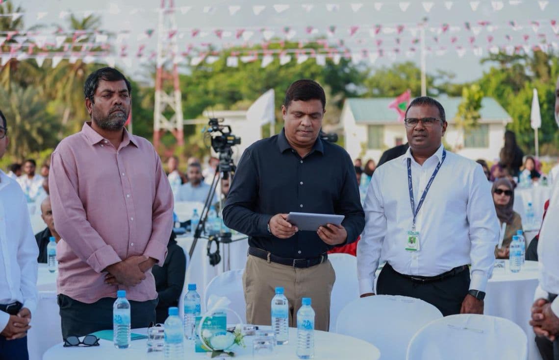 ދަރަވަންދޫ އެއާޕޯޓު ތަރައްގީ ކުރުމަށްޓަކައި ބޭއްވުނު ރަސްމިއްޔާތުގެ ތެރެއިން.