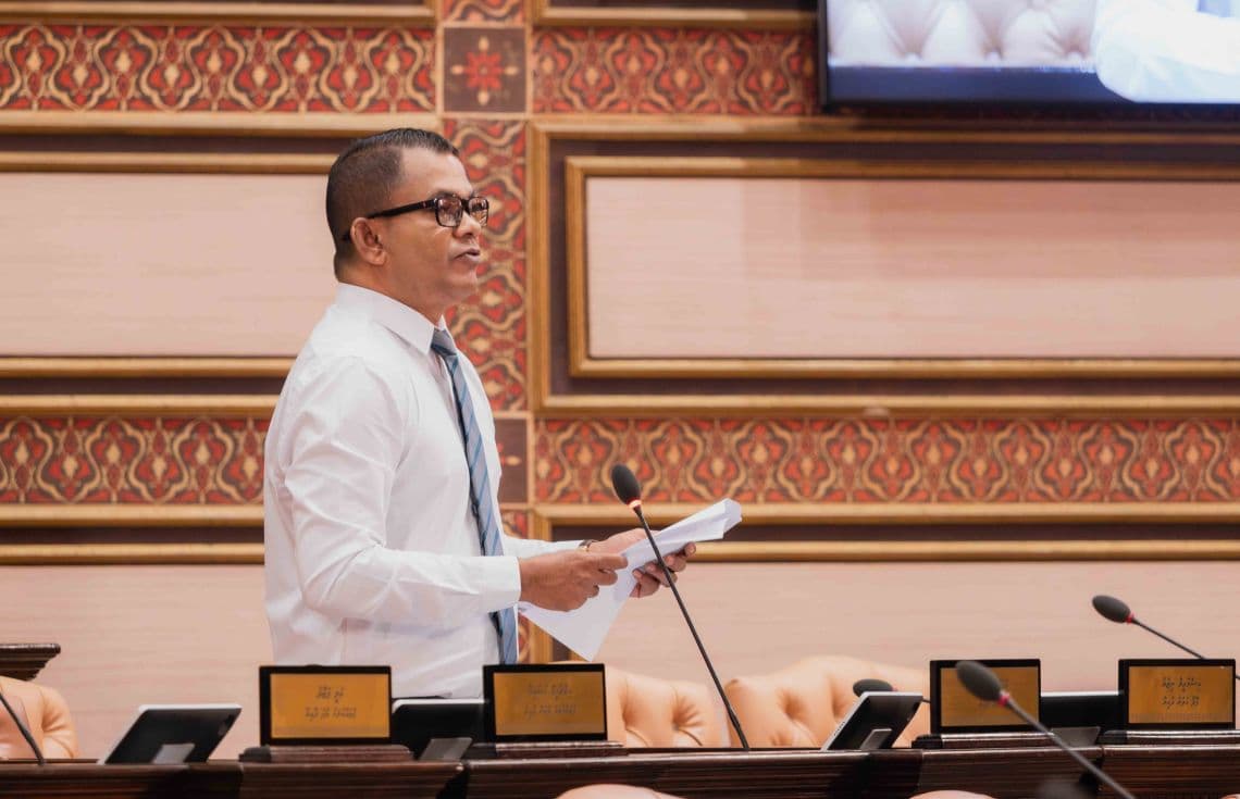 ހުޅުދޫ ދާއިރާގެ މެންބަރު ޝާހިދު. / ފޮޓޯ މަޖިލިސް
