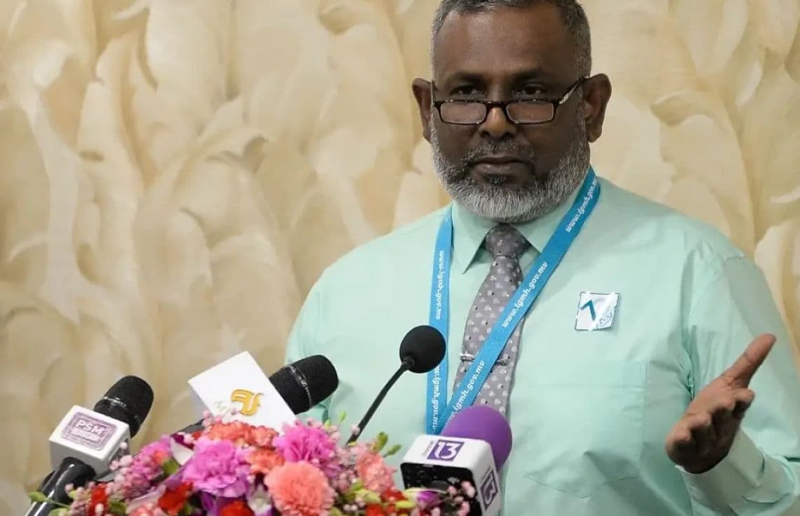 މިފްކޯގެ ސީއީއޯގެ މަގާމުގައި ހުރި ބްރިގޭޑިއާ ޖެނެރަލް (ރޓ) ފަރުހަތު ޝަހީރު---
