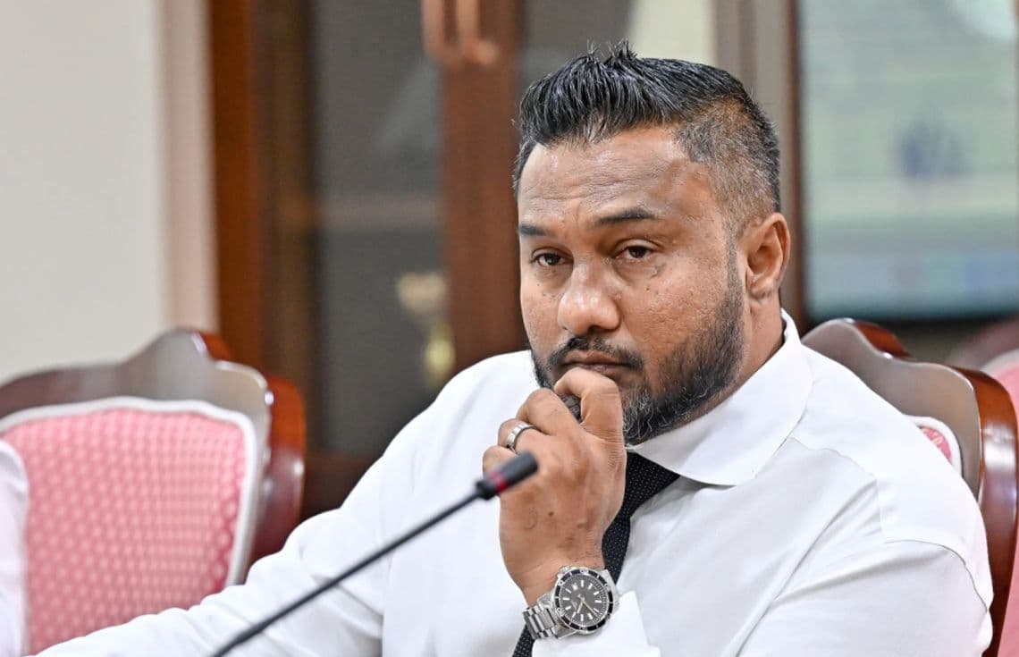 ހިތަދޫ އުތުރު ދާއިރާގެ މެމްބަރު މުހައްމަދު ސިނާން---