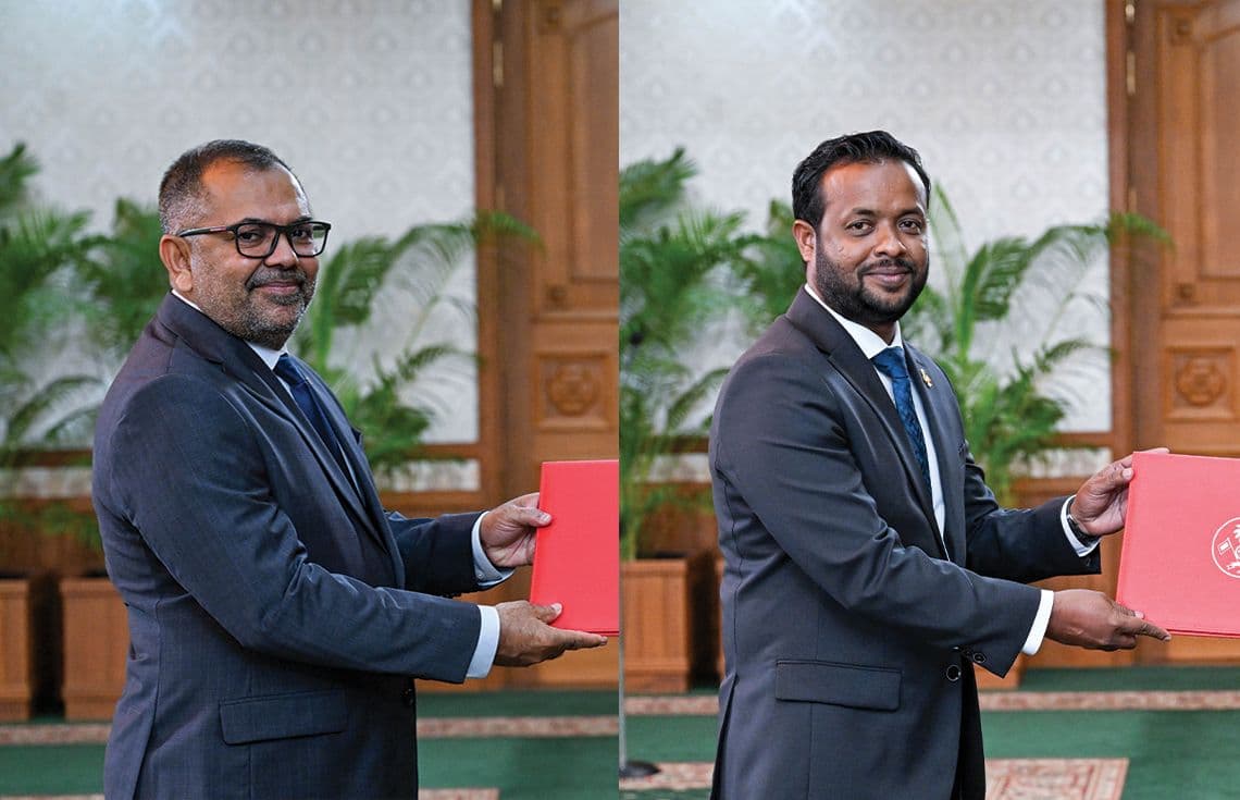 މިނިސްޓަރު އަބްދުﷲ މުއްތަލިބު އަދި މިނިސްޓަރު މޫސާ ޒަމީރު---