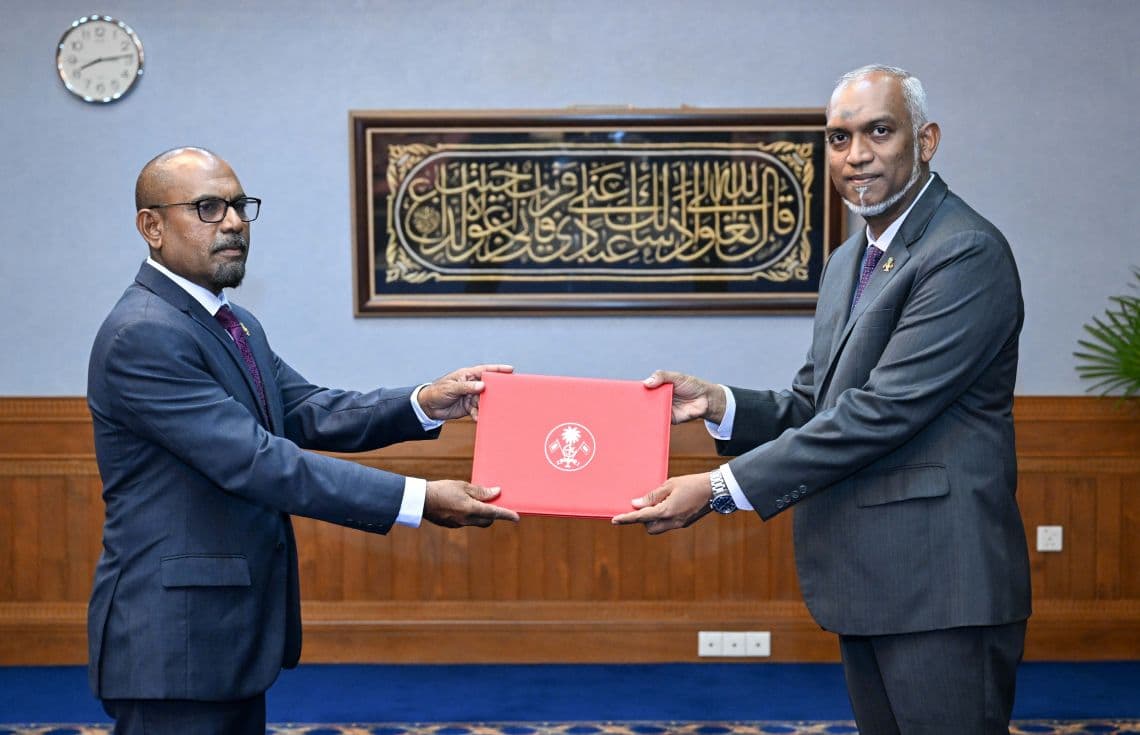 ޑިފެންސް މިނިސްޓަރުގެ މަގާމަށް ހަސަން ރަޝީދު އައްޔަންކުރައްވައިފި