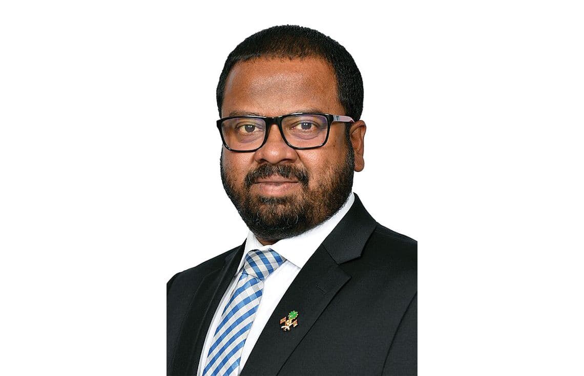 ސްޕޯކްސްޕާސަންގެ މަގާމަށް އައްޔަނުކޮށްފައިވާ މުހައްމަދު ހުސައިން ޝަރީފް (މުންދު)---