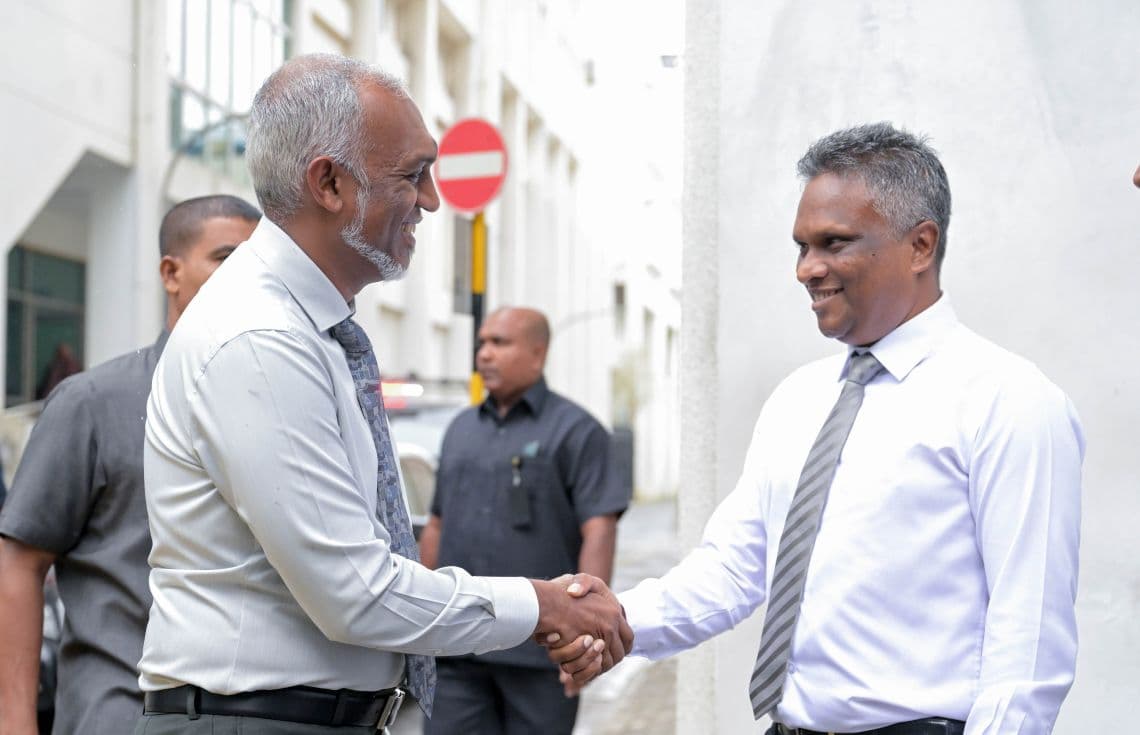 މޭޔަރު އާޒިމަށް ދިން ހަމަލާ ރައީސުލްޖުމްހޫރިއްޔާ ހަރުކަށި އިބާރާތުން ކުށްވެރިކުރައްވައިފި