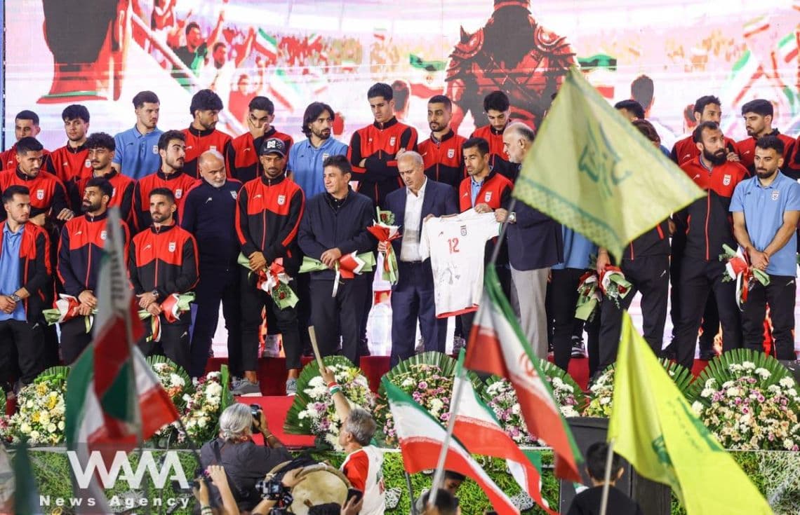 އީރާނުގެ ފުޓްބޯޅަ ޓީމަށް ބޭއްވި ހަފްލާގެ ތެރެއިން---