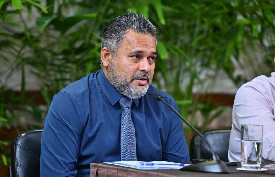 ފިޝަރީޒް މިނިސްޓަރު އަހްމަދު ޝިޔާމް / ފޮޓޯ: ރައީސް އޮފީސް