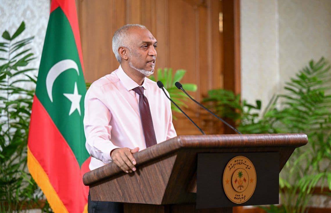 ނޫސްވެރިންގެ ބައްދަލުވުމުގައި ރައީސް ވާހަކަފުޅު ދައްކަވަނީ. / ފޮޓޯ: ރައީސް އޮފީސް