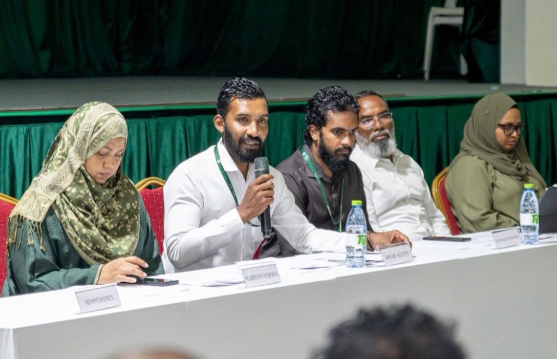 ސްޓްރާޓާ މެނޭޖްމަންޓު ކޯޕަރޭޝަން އެކުލަވާލުމަށް ބޭއްވި ބައްދަލުވުން. / ފޮޓޯ: އެޗްޑީސީ