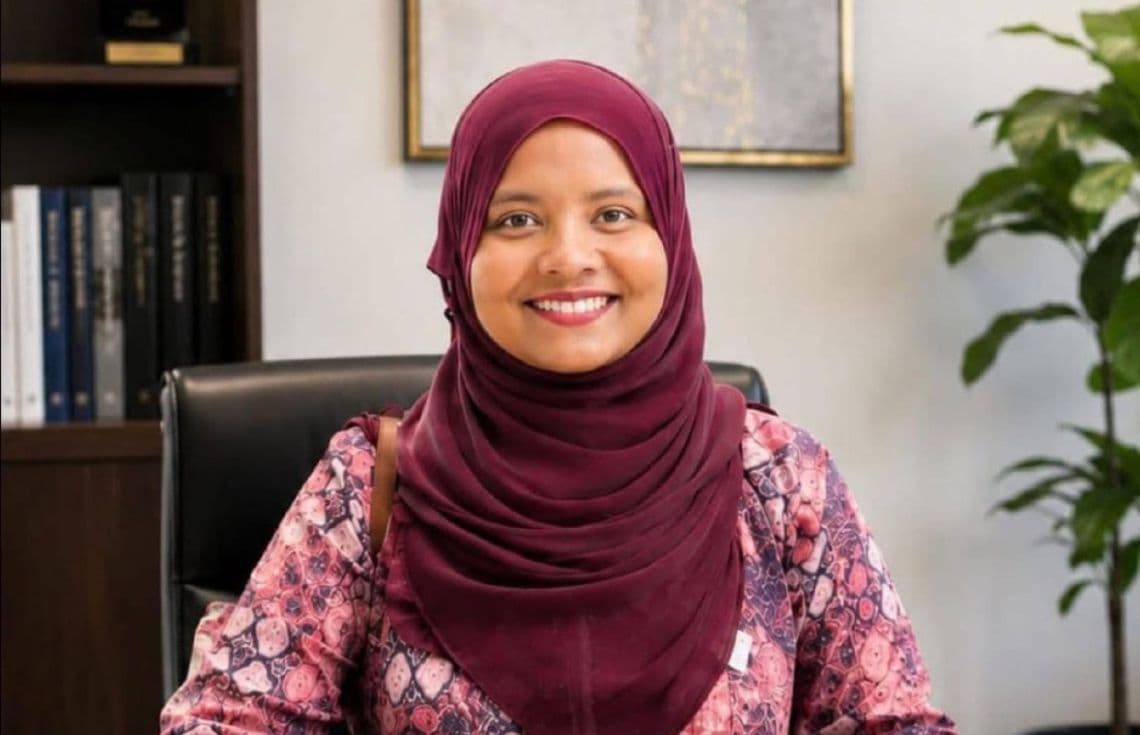 މީދޫގެ ކައުންސިލް ރައީސްގެ ގޮނޑި ކާމިޔާބުކުރި ސުހާ އިބްރާހީމް---