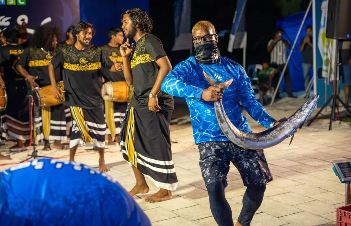 މީގެ ކުރިން ބޭއްވި މަސްރޭހެއްގެ ތެރެއިން---