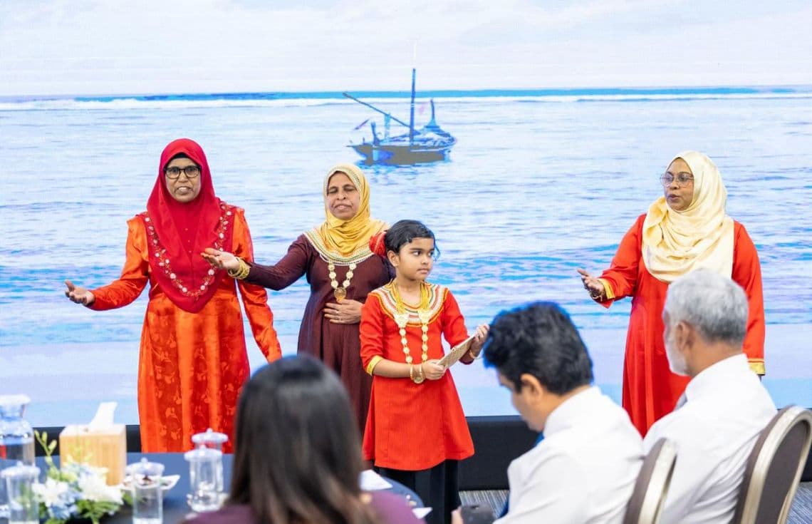 މި ޕްރޮގްރާމް އިފްތިތާހުކުރުމަށް ބޭއްވި ރަސްމިއްޔާތުގެ ތެރެއިން---