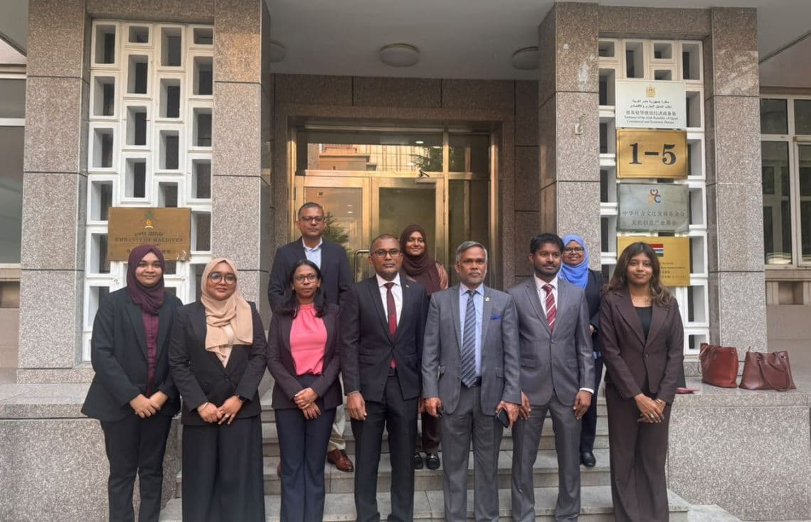 ދިވެހި ރާއްޖެއިން ޗައިނާއަށް ދަތުރުކުރި ވަފުދު---