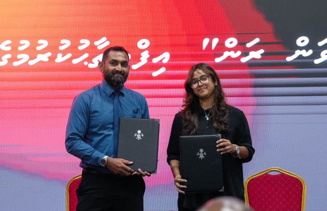 "ވީރަން މޯލްޑިވްސް" އާއެކު ދިވެހި ބަހާ ސަގާފަތާބެހޭ ވުޒާރާއިން އެއްބަސްވުމެއްގައި ސޮއިކުރެއްވުން---
