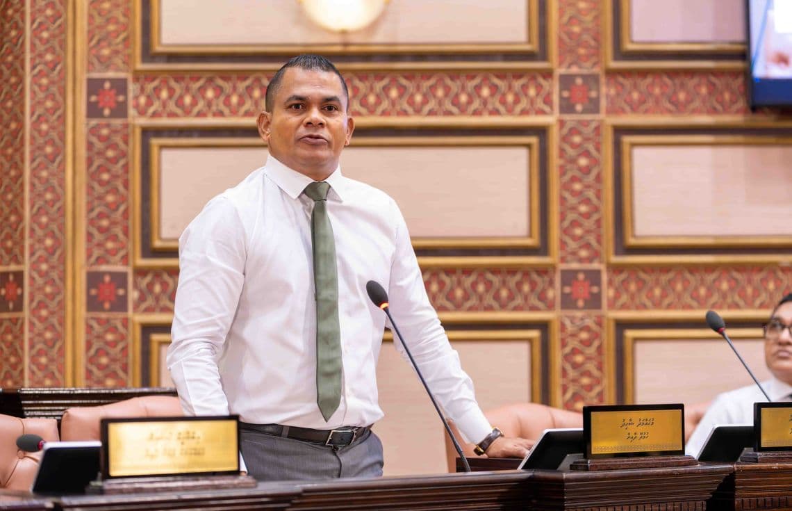 ހުޅުދޫ ދާއިރާގެ މެންބަރު މުހައްމަދު ޝާހިދު. / ފޮޓޯ: ރައްޔިތުންގެ މަޖިލިސް