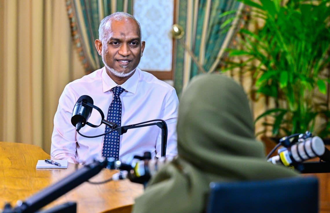 ނޭޝަން ޗެޓް ޕްރޮގްރާމުގައި ރައީސް ވާހަކަފުޅުދައްކަވަނީ. / ފޮޓޯ: ރައީސް އޮފީސް