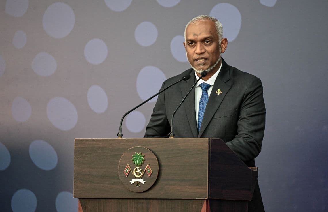 ސްމޯލް އައިލެންޑް ޑިވެލޮޕިންގ ސްޓޭޓްސް ސުޕްރީމް އޮޑިޓް އިންސްޓިޓިއުޝަންސް ނިންމުމުގެ ރަސްމިއްޔާތުގައި ރައީސް ވާހަކަފުޅުދައްކަވަނީ. / ފޮޓޯ: ރައީސް އޮފީސް