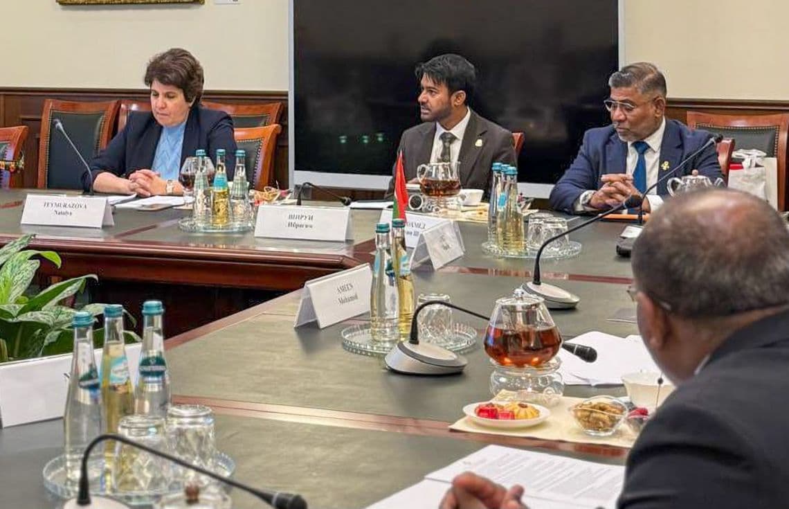 ފަތުރުވެރިކަން ފުޅާކުރުމަށް ރާއްޖޭގެ ވަފުދުން ރޫސީވިލާތުގައި ބޭއްވި ބައްދަލުވުންތަކުގެ ތެރެއިން/ ފޮޓޯ: އެމްއޭސީއެލް