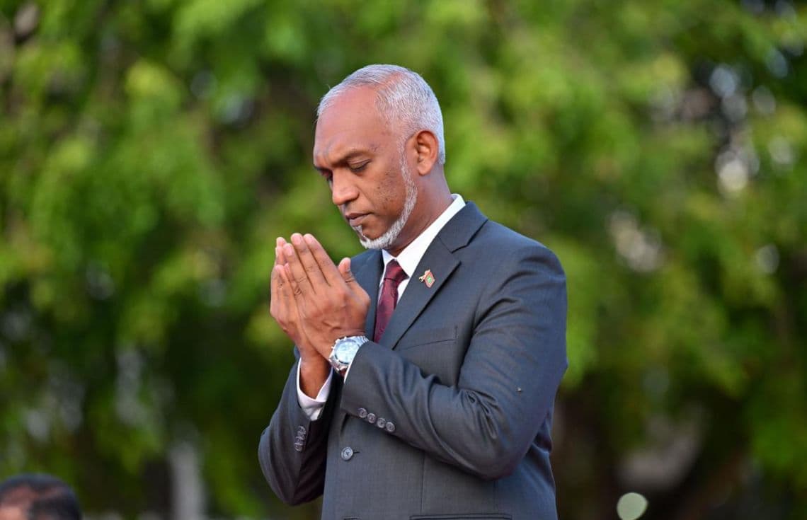 ރައީސުލްޖުމްހޫރިއްޔާ ޑރ. މުހައްމަދު މުއިއްޒު---