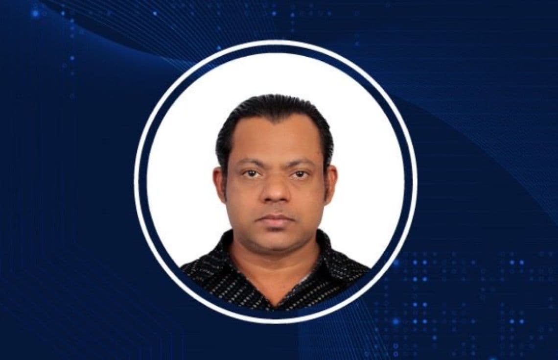 ޑރ. ރިޔާޒް / ފޮޓޯ:ސްޓެޓިސްޓިކް ބިއުރޯ އޮފް މޯލްޑީވްސް