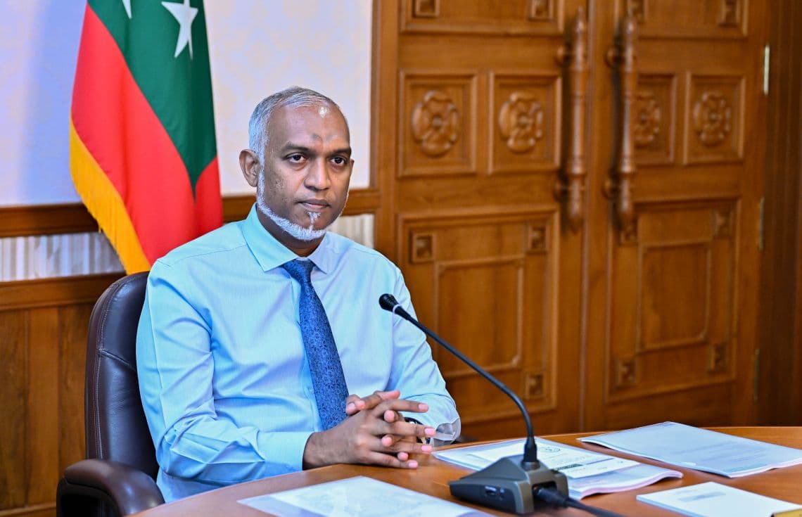 ރައީސް ޑރ. މުޢިއްޒުގެ ސިޔާސަތަކީ ދެމެހެއްޓެނިވި ގޮތެއްގައި އާސަންދައިގެ ޚިދުމަތް ފޯރުކޮށްދިނުން.