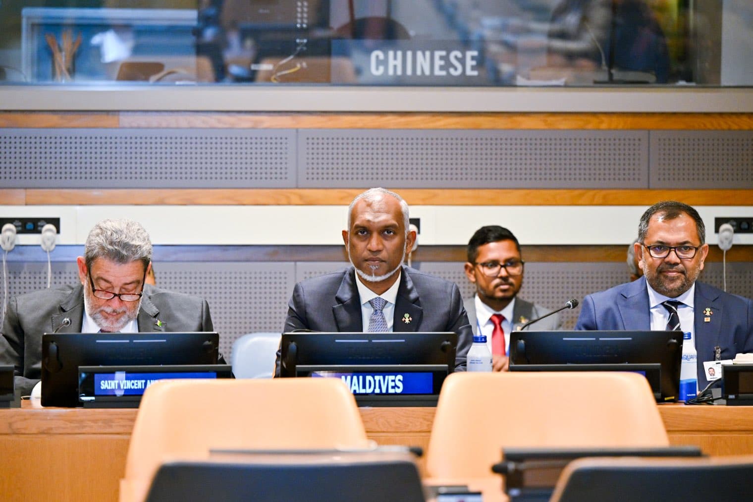 "ބިލްޑިންގ ޕްރޮޑަކްޓިވިޓީ ކެޕޭސިޓީސް އިން ސްމޯލް އައިލެންޑް ޑިވެލޮޕިންގ ސްޓޭޓްސް"