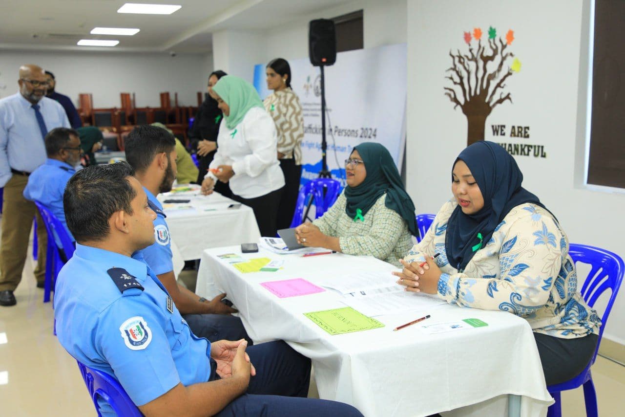 ނަފްސާނީ ދުޅަހެޔޮކަމުގެ ދުވަހާ ގުޅިގެން ފުލުހުން ކުރިއަށްގެންދިޔަ ސްކްރީނިންގ. / ފޮޓޯ: ފުލުހުން
