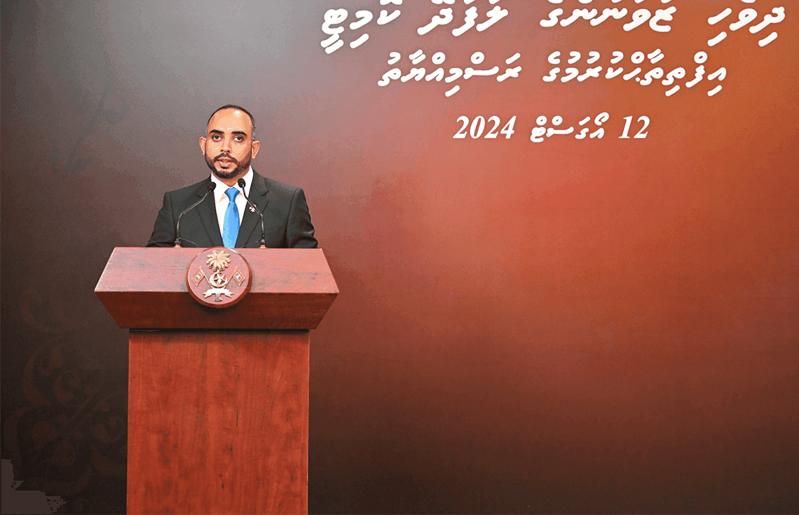 ޒުވާނުންގެ ވަޒީރު، ދިވެހި ޒުވާނުންގެ ލަފާދޭ ކޮމިޓީ އިފްތިތާހު ކުރުމުގެ ޖަލްސާގައި ވާހަކަފުޅު ދައްކަވަނީ