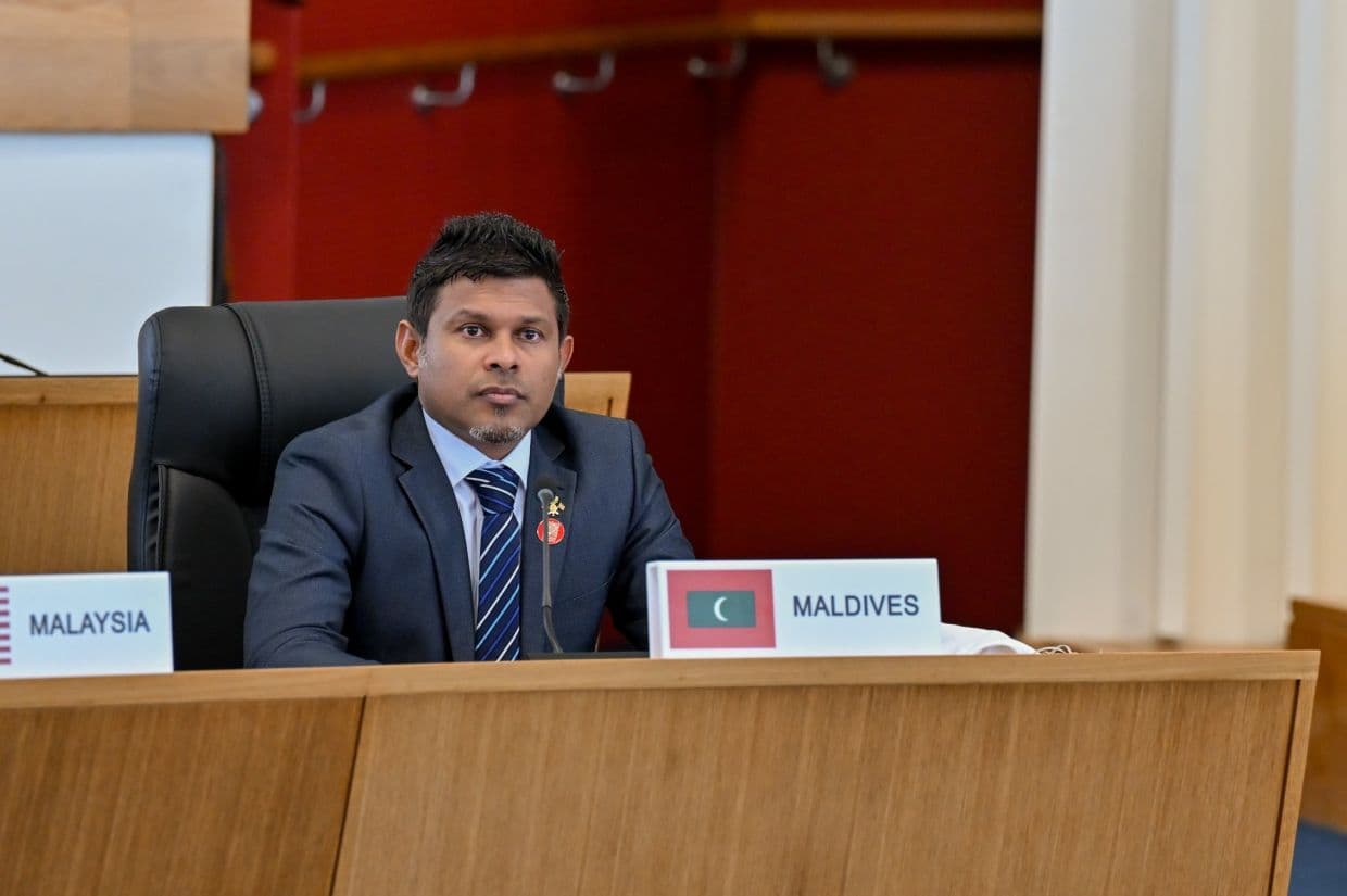 ކޮމަންވެލްތު ޤައުމުތަކުގެ އިސްވެރިންގެ 27 ވަނަ ބައްދަލުވުން، ހުޅުވުމުގެ ރަސްމިއްޔާތުގައި ނައިބު ރައީސް ބައިވެރިވެވަޑައިގަތުން/ ފޮޓޯ: ރައީސް އޮފީސް