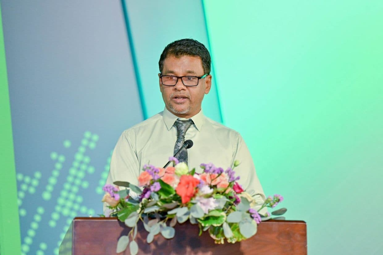 ހުޅުމާލެ ހޮސްޕިޓަލު ޓަރޝަރީ ފެންވަރަށް ބަދަލުކޮށް ރަސްމީކޮށް ހުޅުވުމުގެ ރަސްމިއްޔާތުގައި ވަޒީރު ނާޡިމް ވާހަކަފުޅު ދައްކަވަނީ/ ފޮޓޯ: ރައީސް އޮފީސް