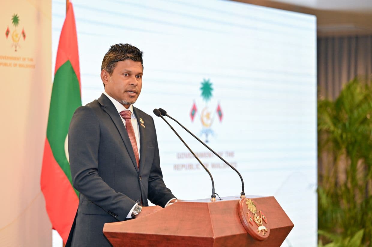 ނައިބު ރައީސް ހުސައިން މުޙައްމަދު ލަޠީފް ޕީއެސްއެމްއަށް އިންޓަވިއު ދެއްވަނީ.