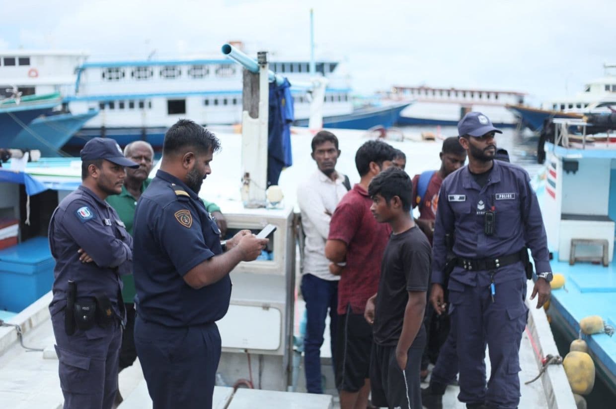 މާލެ ސަރަޙައްދުގެ މަސް ބޯޓުތަކުގައި ޤަވާޢިދާއި ޚިލާފަށް އުޅުނު 39 ބިދޭސީން އަތުލައިގެންފި