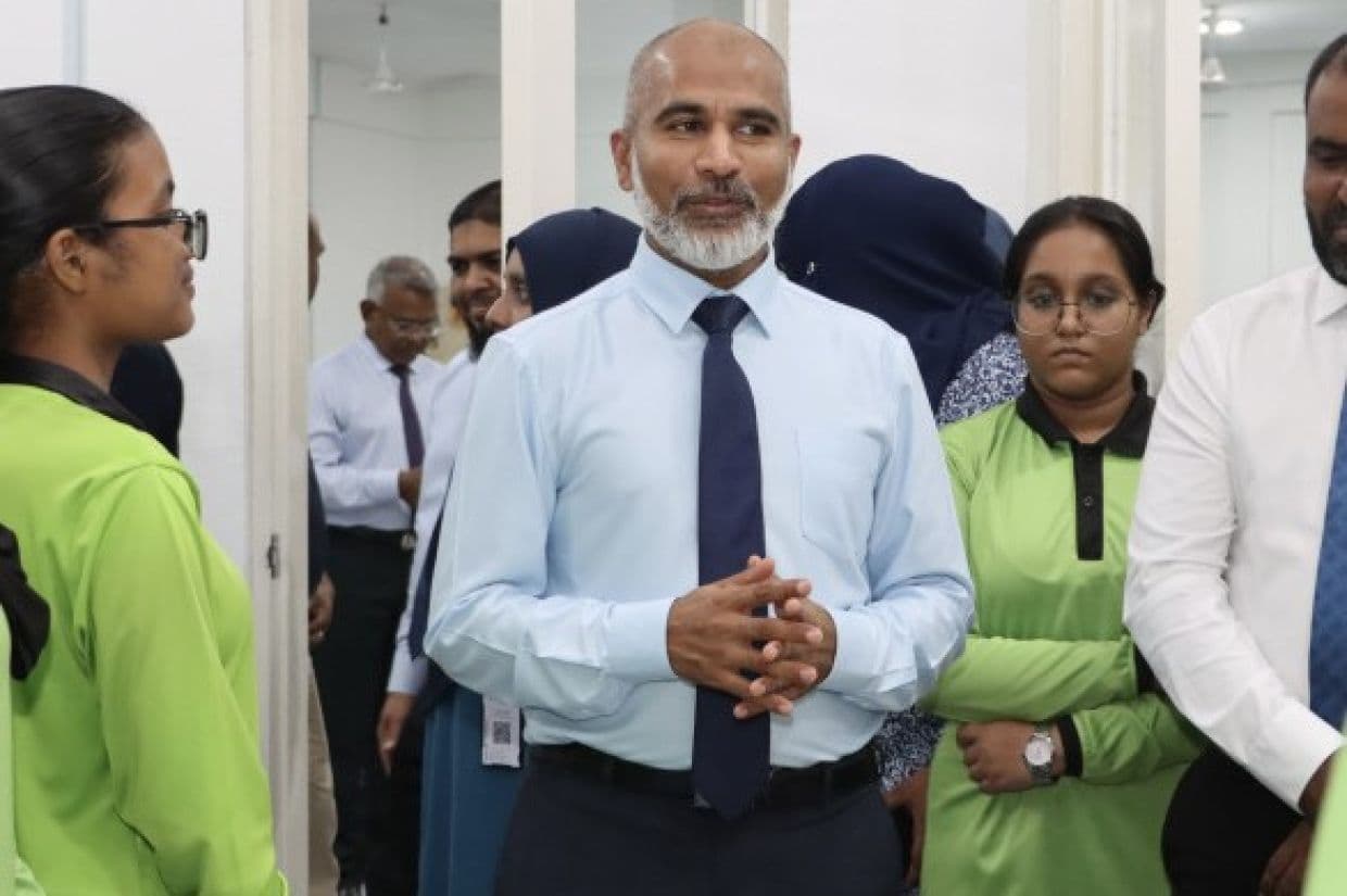 ވަޒީރު ޑރ. އިސްމާޢިލް ޝަފީއު 'ހުނަރު ވެހި" ހުރަވީ ސްކޫލުގައި އިފްތިތާހް ކުރުމުގެ ތެރެއިން