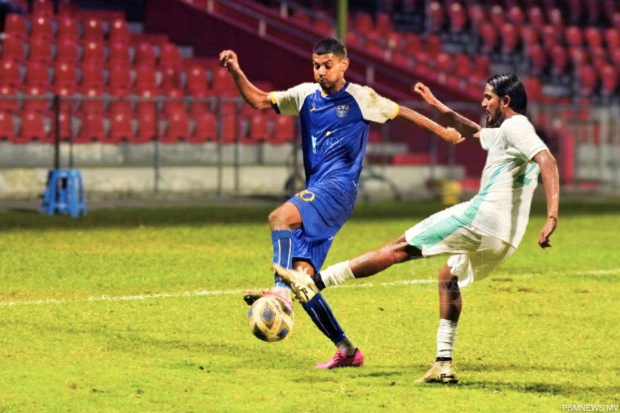 އައްޑޫ ސިޓީ އާއި ކ. ގުރައިދޫ ބައްދަލުކުރި މެޗުގެ ތެރެއިން.