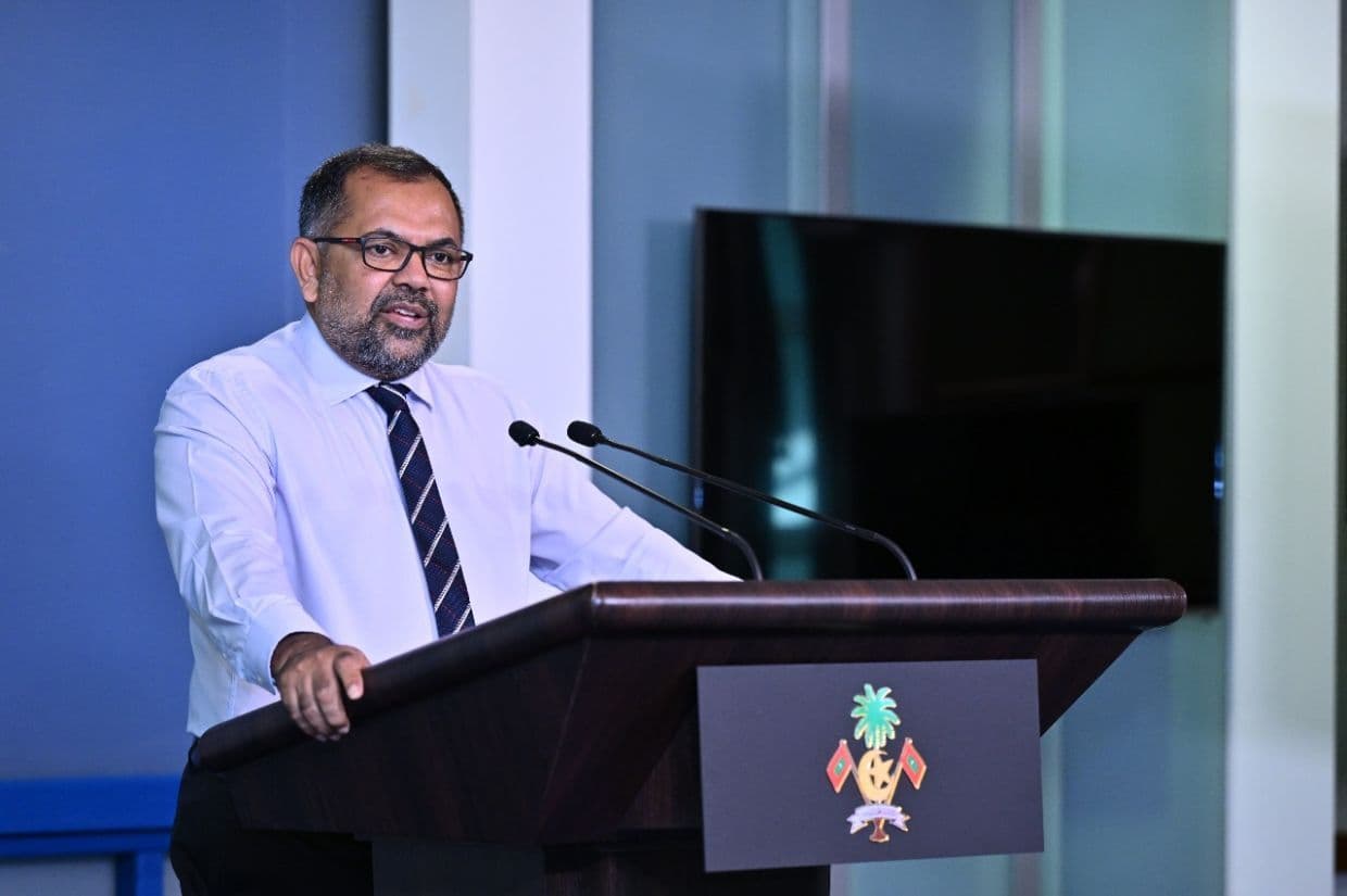 ފިނޭންސް މިނިސްޓަރު ޒަމީރު - ރިޓަޔާ ކުރާ މީހުންނަށް މަހުން މަހަށް ދޭ އެލަވަންސް ކަނޑާލަން ފިނޭންސް އިން ވަނީ ނިންމައިފައި.