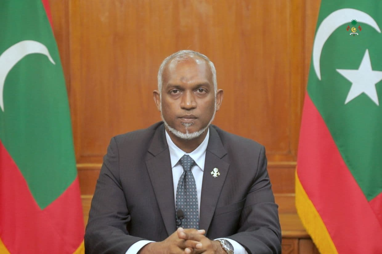 ރައީސްގެ އެންގެވުމަށް، ޑަބަލް ޕެންޝަން ލިބޭ އިދާރާތަކުން ރިޓަޔާވާ މުވައްޒަފުންނަށް މަހުފީ ދޭން އަލުން ނިންމައިފި