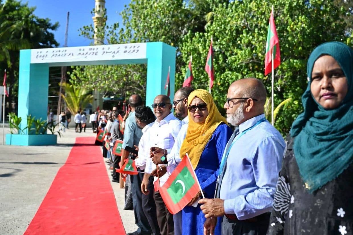 ރައީސްގެ ތޮއްޑޫ ދަތުރުފުޅުގެ ތެރެއިން. / ފޮޓޯ: ޚުލާސާ