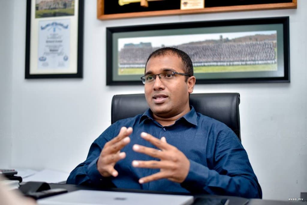 ދާޚިލީ ސަލާމަތާއި ފަންނިއްޔާތާބެހޭ ވަޒީރު އަލީ އިހުސާން