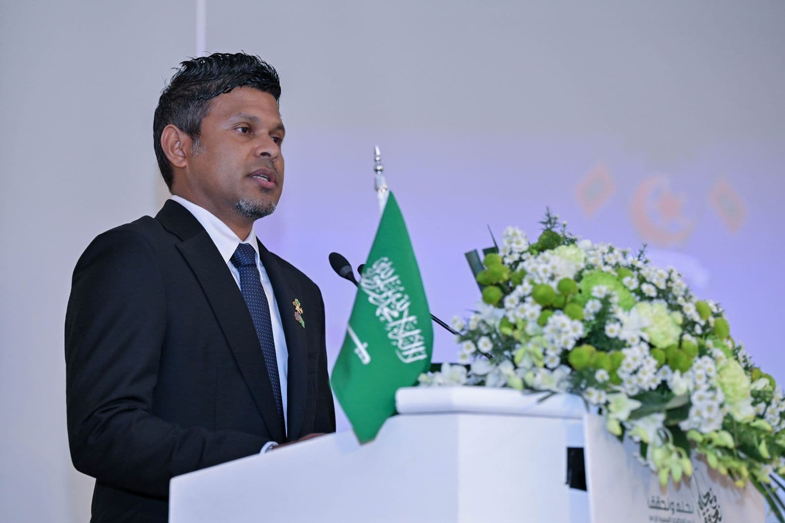 ނައިބު ރައީސް ސަޢޫދީ ޢަރަބިއްޔާގެ ޤައުމީ ދުވަހުގެ ރަސްމިއްޔާތުގައި ވާހަކަފުޅު ދައްކަވަނީ