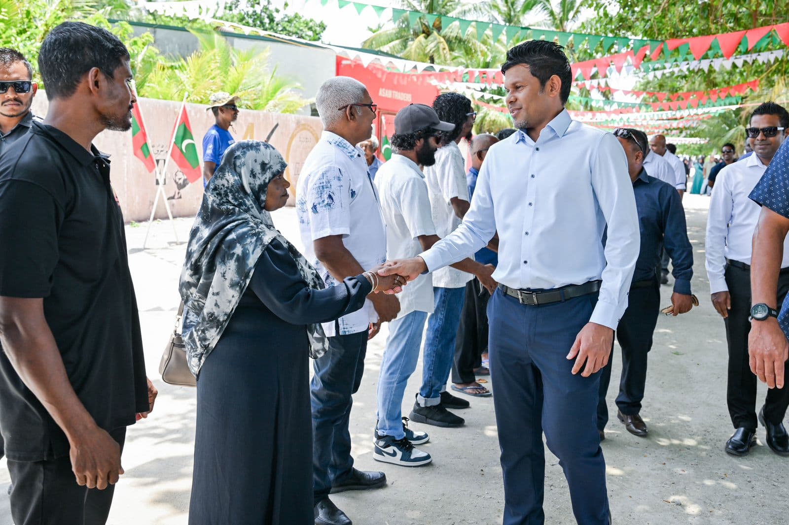 ނައިބު ރަޢިސްގެ ދަތުރުފުޅު ތެރެއިން