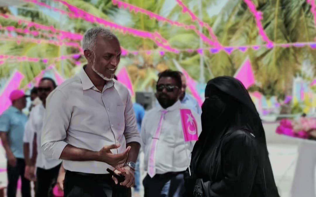 ރައީސް ޑރ .މުޢިއްޒު: އަންހެނުންގެ ޙައްޤުތައް ޙިމާޔަތްކުރުމުގައި އިސްލާމީ ލީޑަރެއްގެ ސިފަ