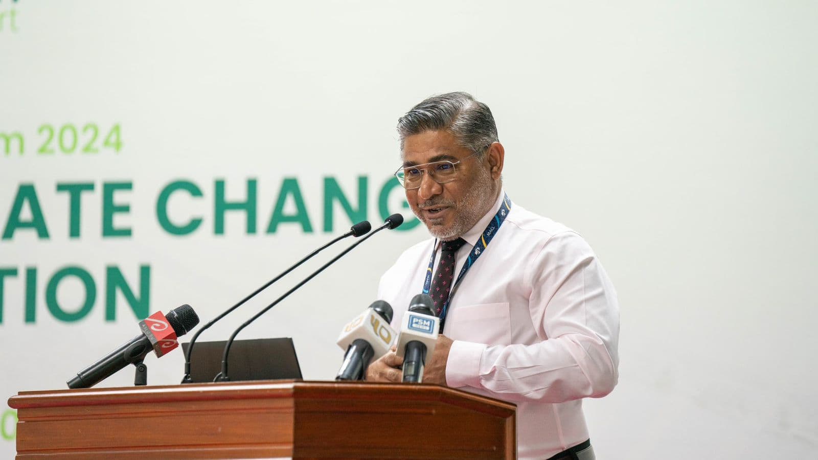 "އިމްޕެކްޓްސް އޮފް ކްލައިމެޓް ޗޭންޖް އޮން އޭވިއޭޝަން" ފޯރަމްގައި އެމްއޭސީއެލްގެ ސީއީއޯ އިބްރާހިމް ޝަރީފް.
