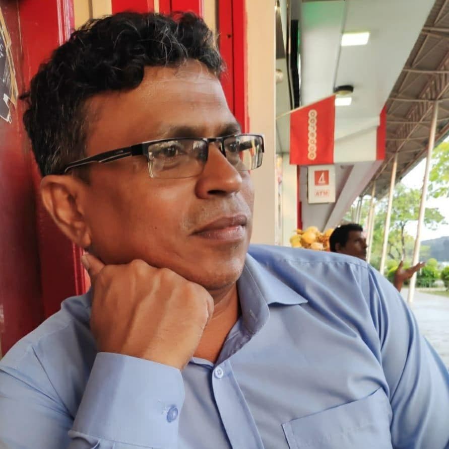ފުލުހުންގެ ނަމުގައި ފޭކު ބަޔާނެއް ދައުރުކުރި މައްސަލައިގައި ޠައްޔިބު ޝަހީމް ޕޮލިހަށް ހާޒިރުކޮށްފި