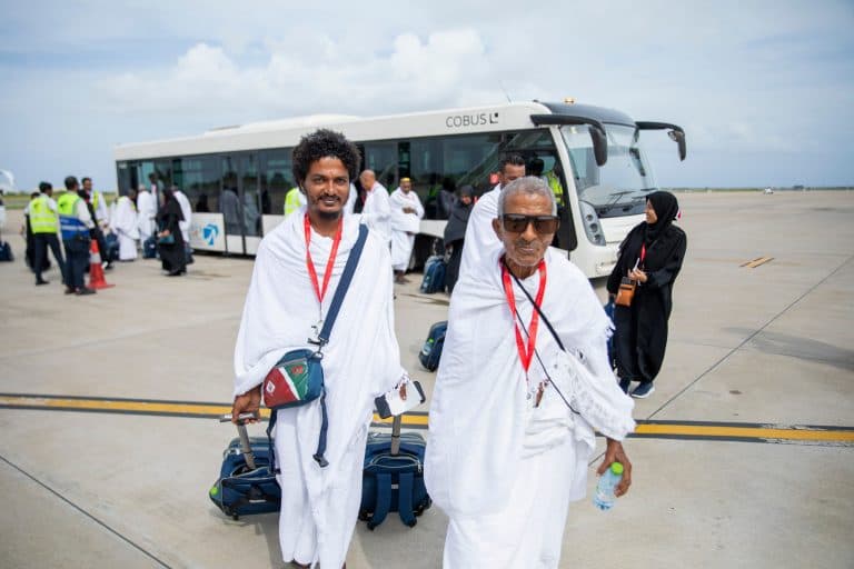 އުމްރާގެ ހުއްދައަށް އެދި ޕްރޮޕޯސަލް ހުށަހެޅުމަށް ބޮޑު ލުޔެއް!