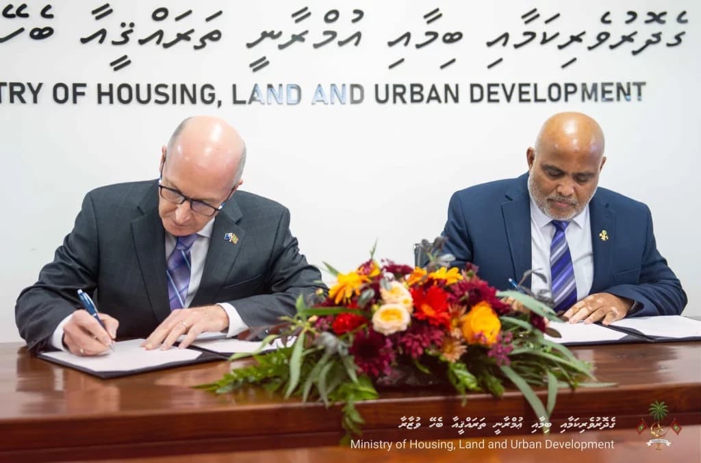 ފޮޓޯ: ގެދޮރުވެރިކަމާއި ބިމާއި އުމްރާނީ ތަރައްޤީއާ ބެހޭ ވުޒާރާ