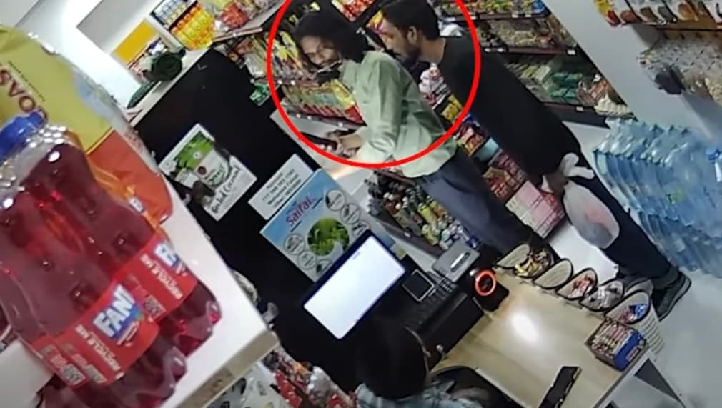 މަކަރާއި ހީލަތުގެ މައްސަލައާ ގުޅިގެން ފުލުހުން ހޯދަމުން އަންނަ މީހުން.