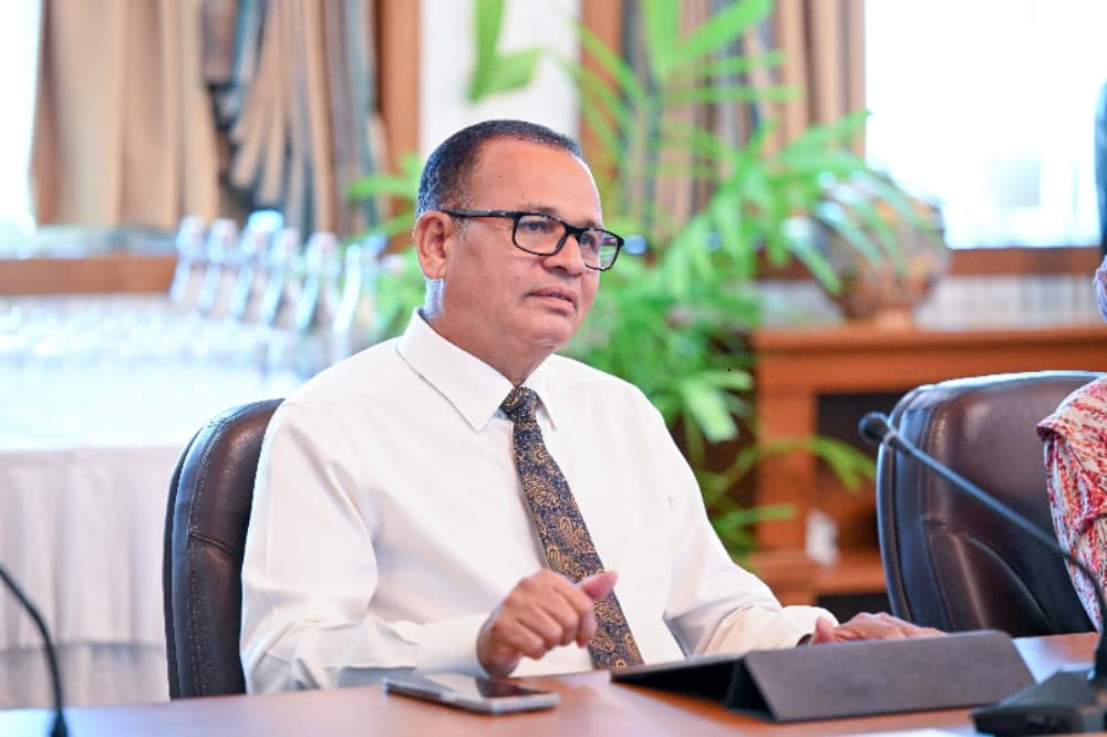 ވަޒީރު އާދަމް ޝަރީފު/ ފޮޓޯ: ރައީސް އޮފީސް