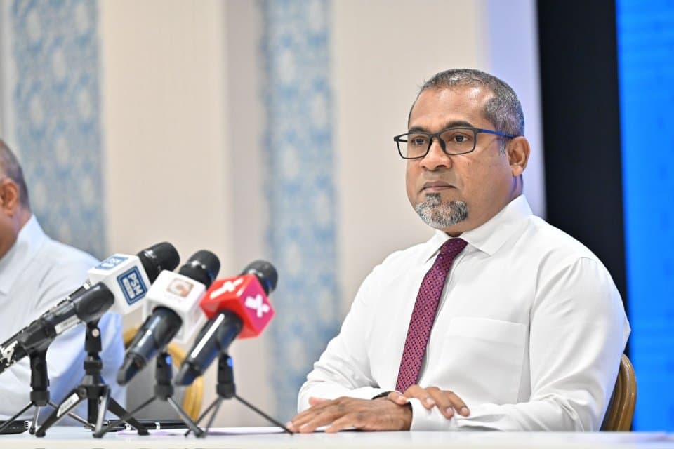 ހެލްތު މިނިސްޓަރ ޑރ. އަބްދުﷲ ޚަލީލް